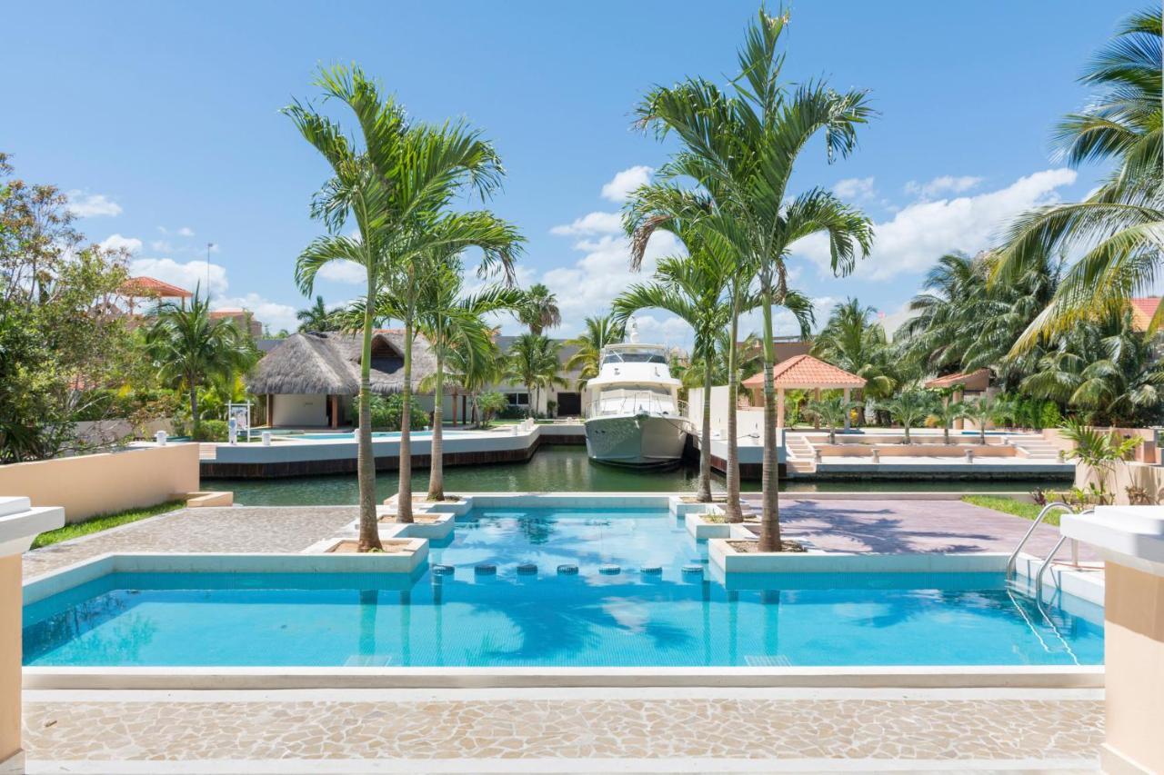 Hermosa Mansion En Puerto Aventuras Con Alberca Exterior photo