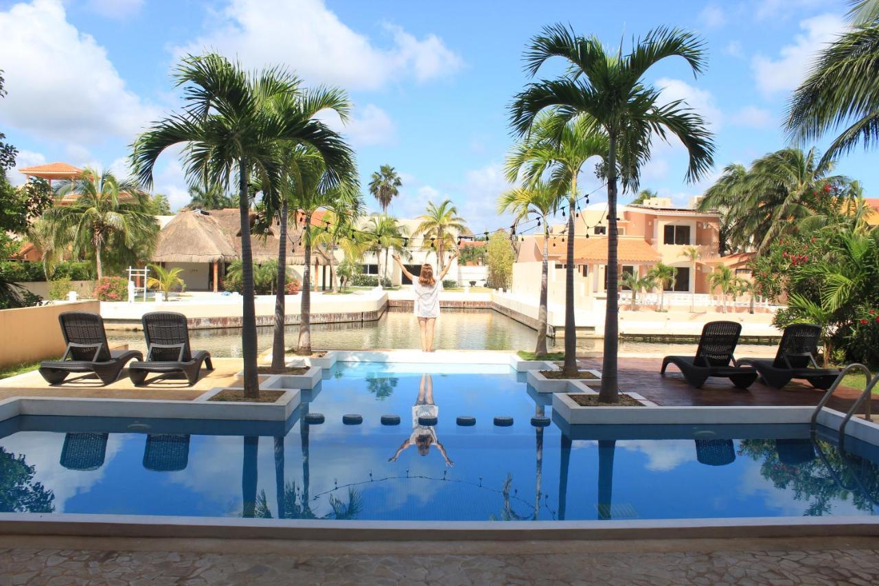 Hermosa Mansion En Puerto Aventuras Con Alberca Exterior photo