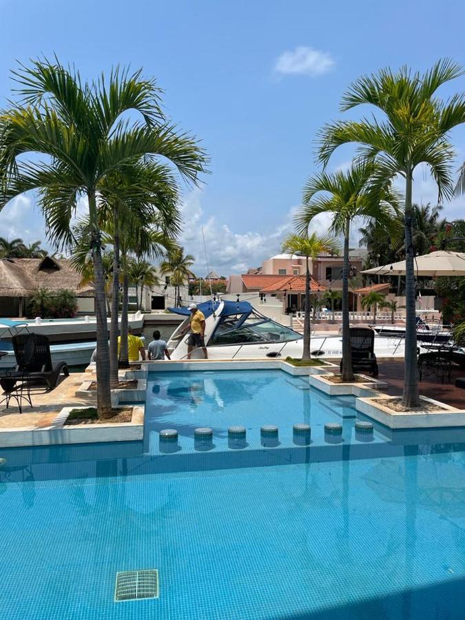 Hermosa Mansion En Puerto Aventuras Con Alberca Exterior photo